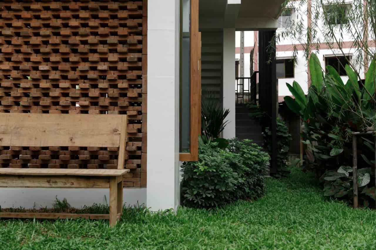 The Locals Chiang Mai Hotell Exteriör bild