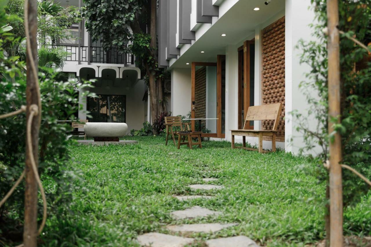 The Locals Chiang Mai Hotell Exteriör bild